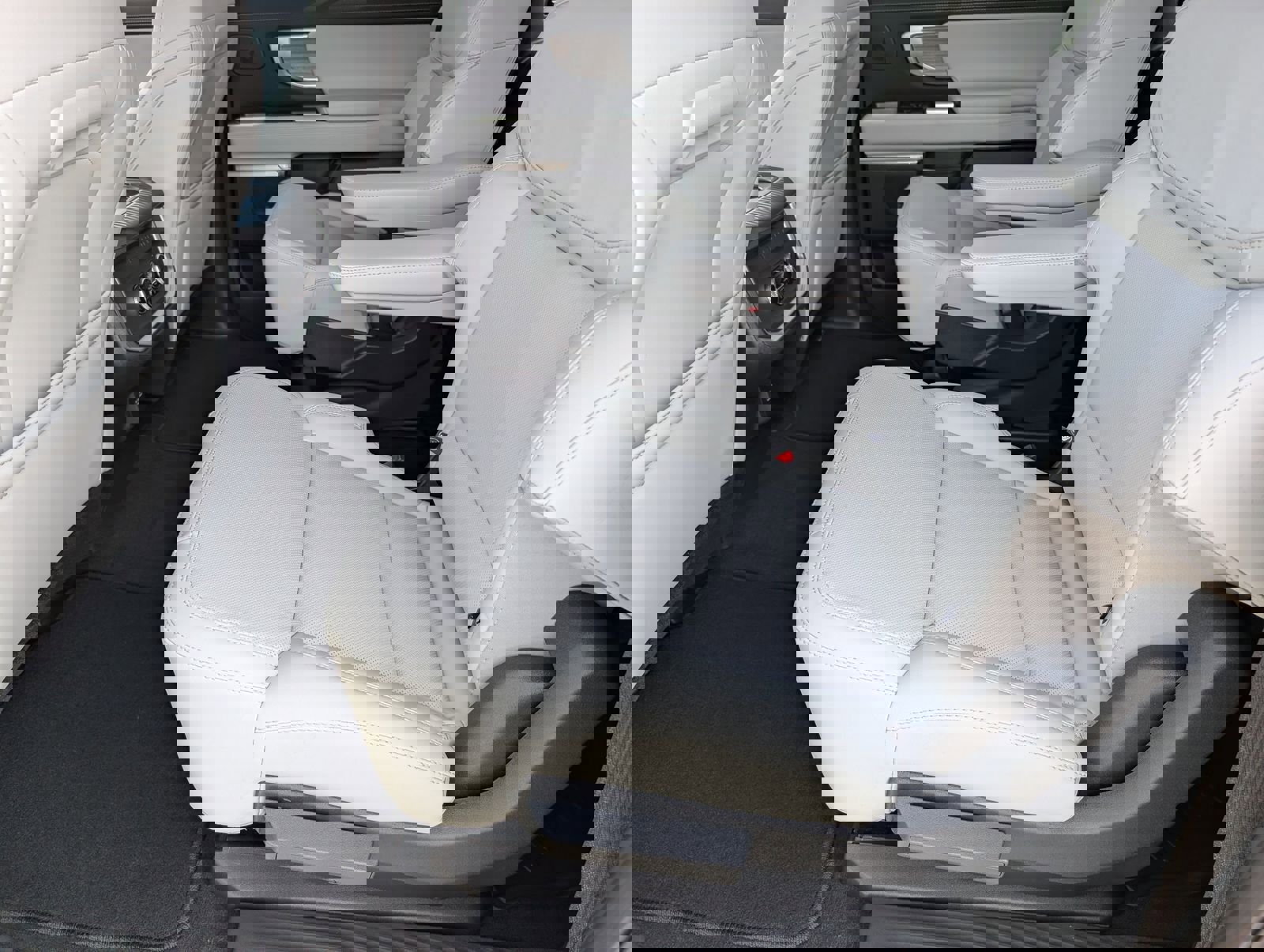 New 2026 Ford Expedition Max Platinum w/ Driver's Package image 30