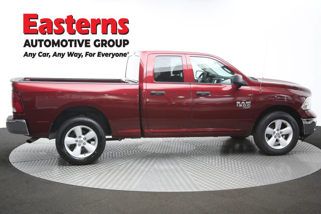 Used 2024 RAM 1500 Classic SLT AWD/4WD image 40