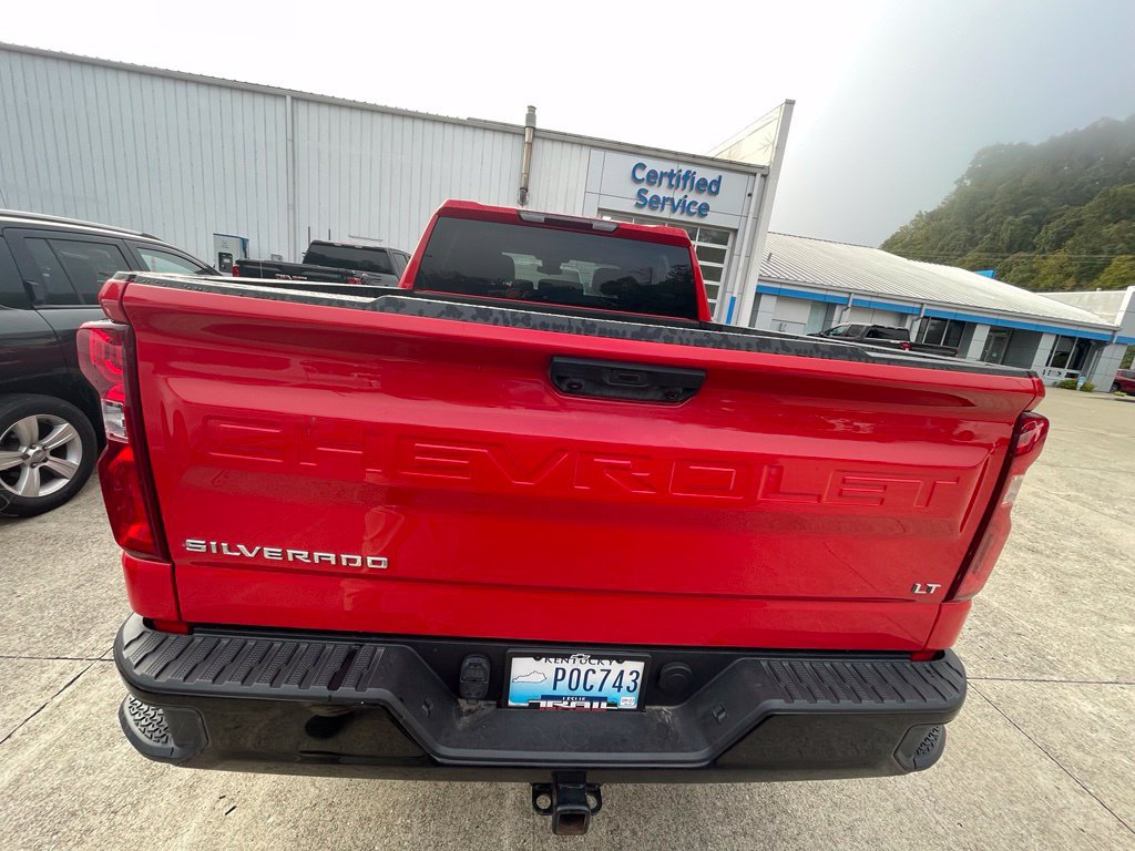 Used 2024 Chevrolet Silverado 1500 LT Trail Boss AWD/4WD image 8