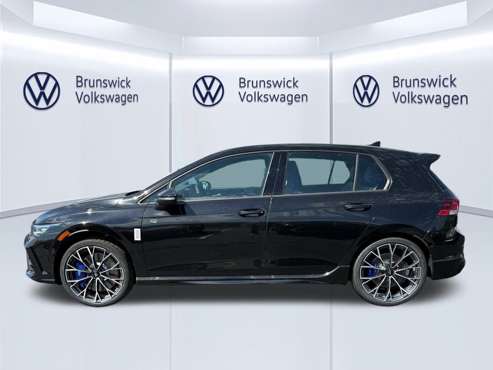 New 2026 Volkswagen Golf w/ Euro Style Package AWD/4WD image 3