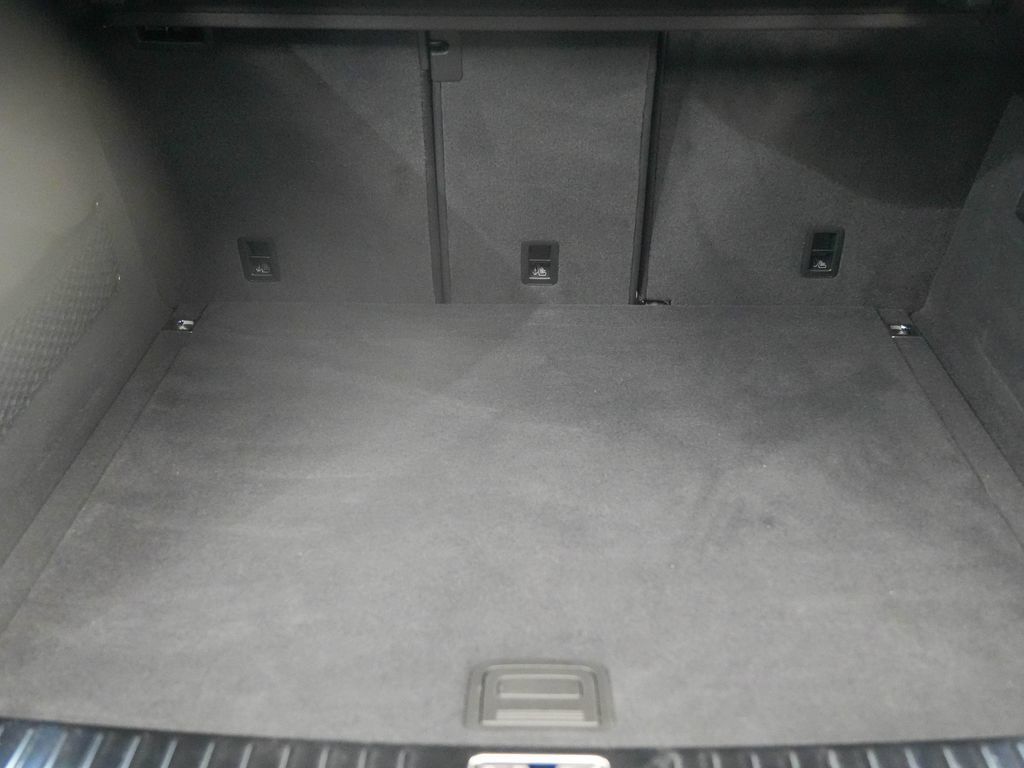 Certified 2024 Porsche Cayenne Coupe AWD/4WD image 11