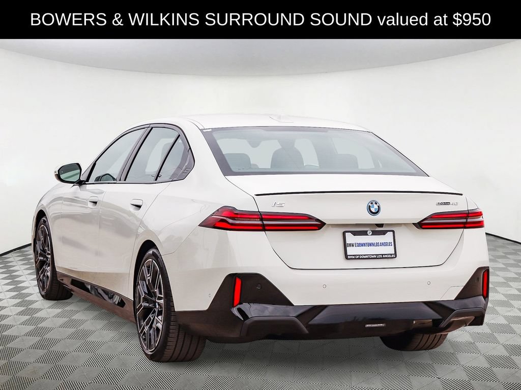 Used 2026 BMW i5 eDrive40 w/ M Sport Package RWD image 8