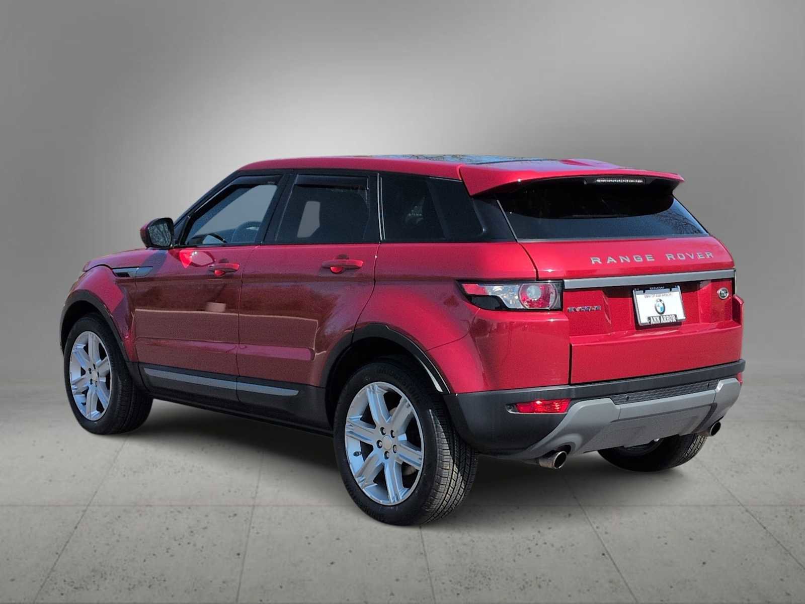 Used 2014 Land Rover Range Rover Evoque Pure Premium image 5
