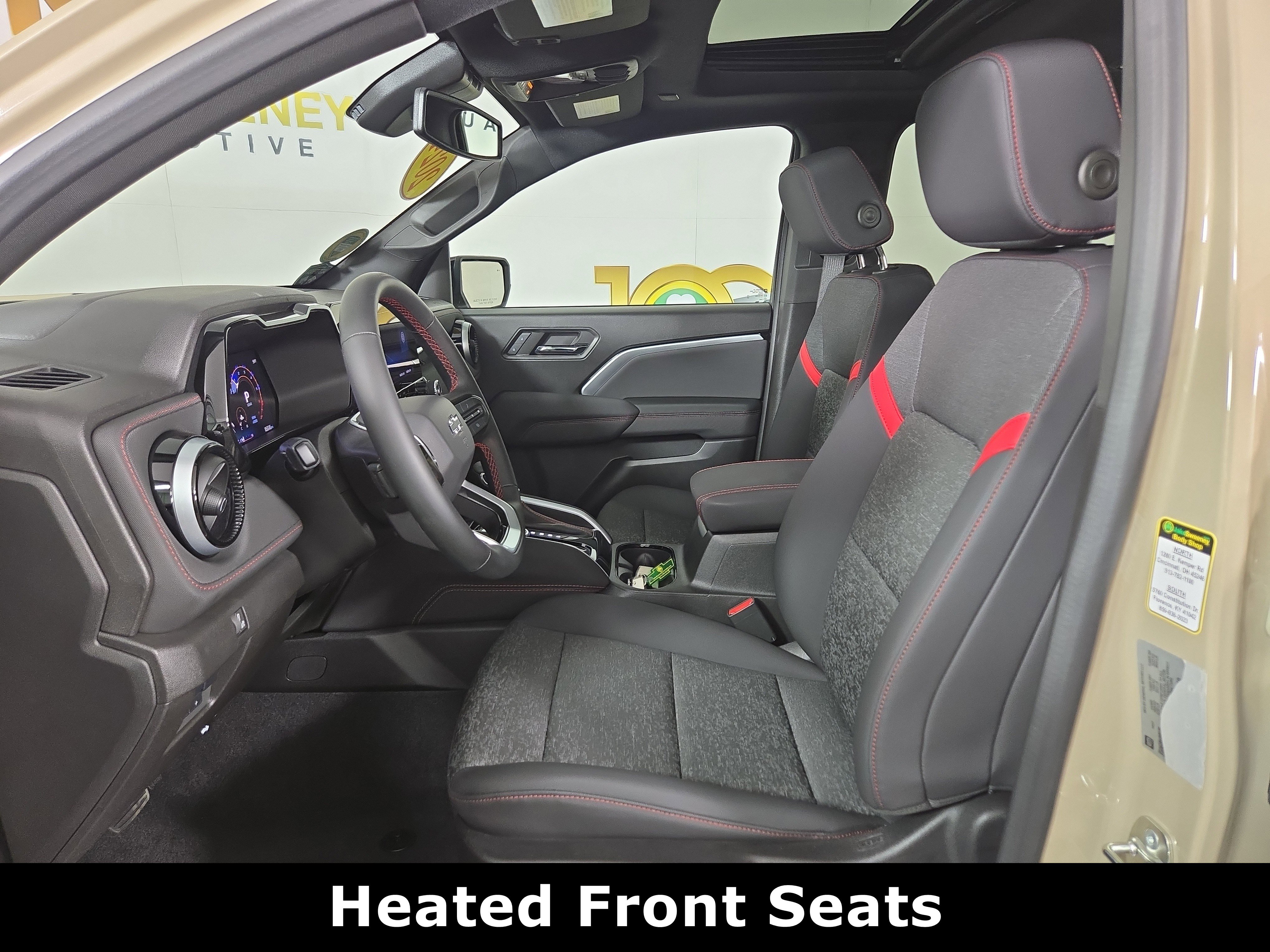 Certified 2024 Chevrolet Colorado Z71 w/ LPO, Dark Essentials Package image 11