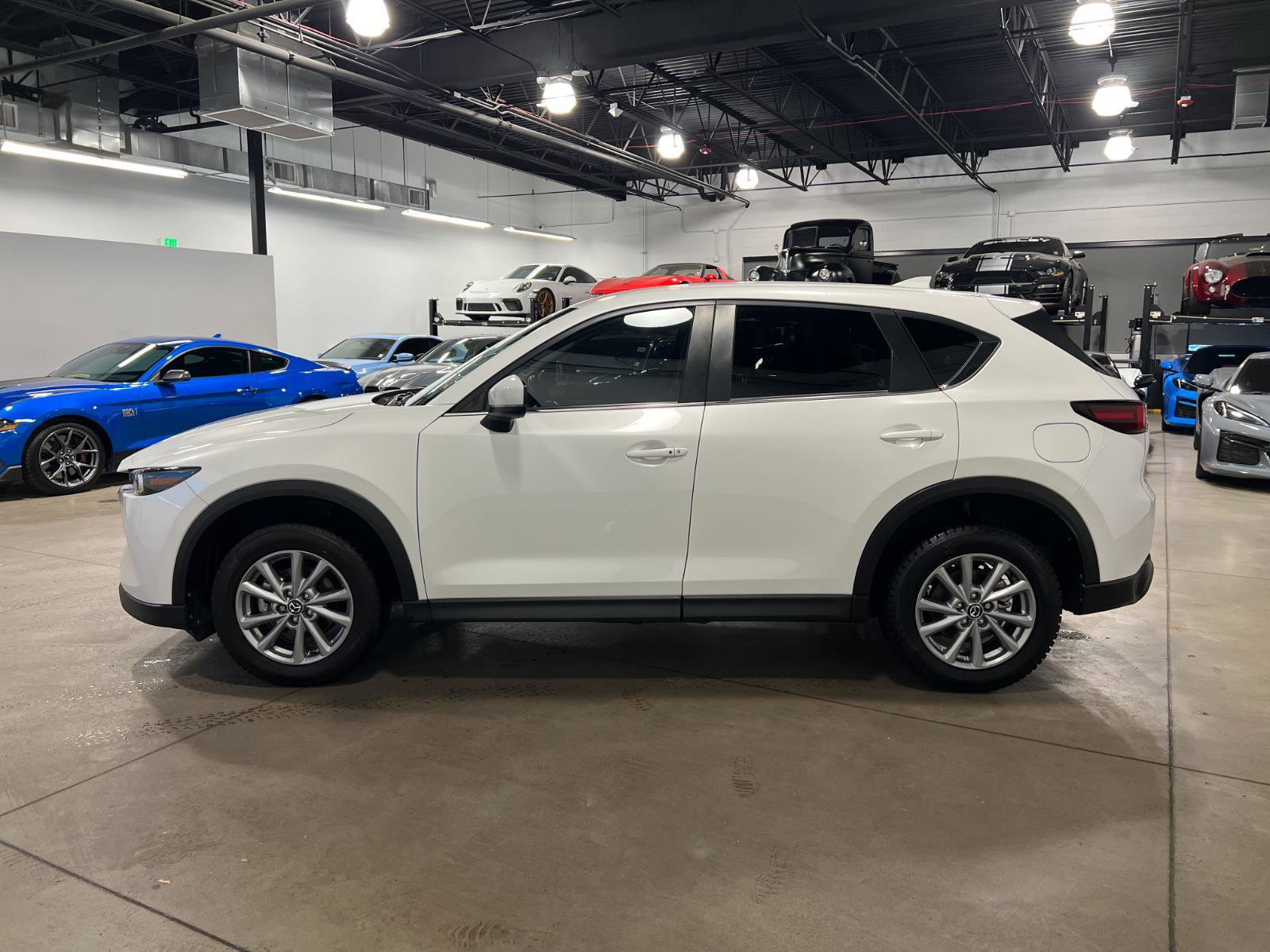 Used 2023 MAZDA CX-5 AWD 2.5 S w/ Select Package image 6