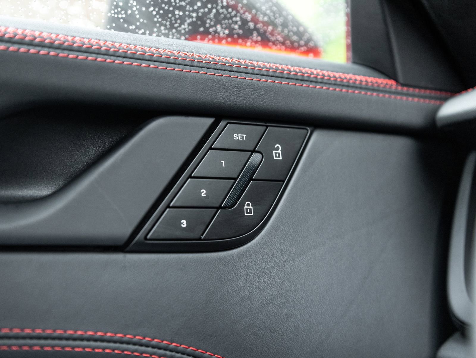 Used 2025 Porsche 911 Carrera GTS RWD image 18