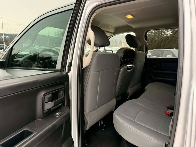 Used 2017 RAM 1500 Express image 15