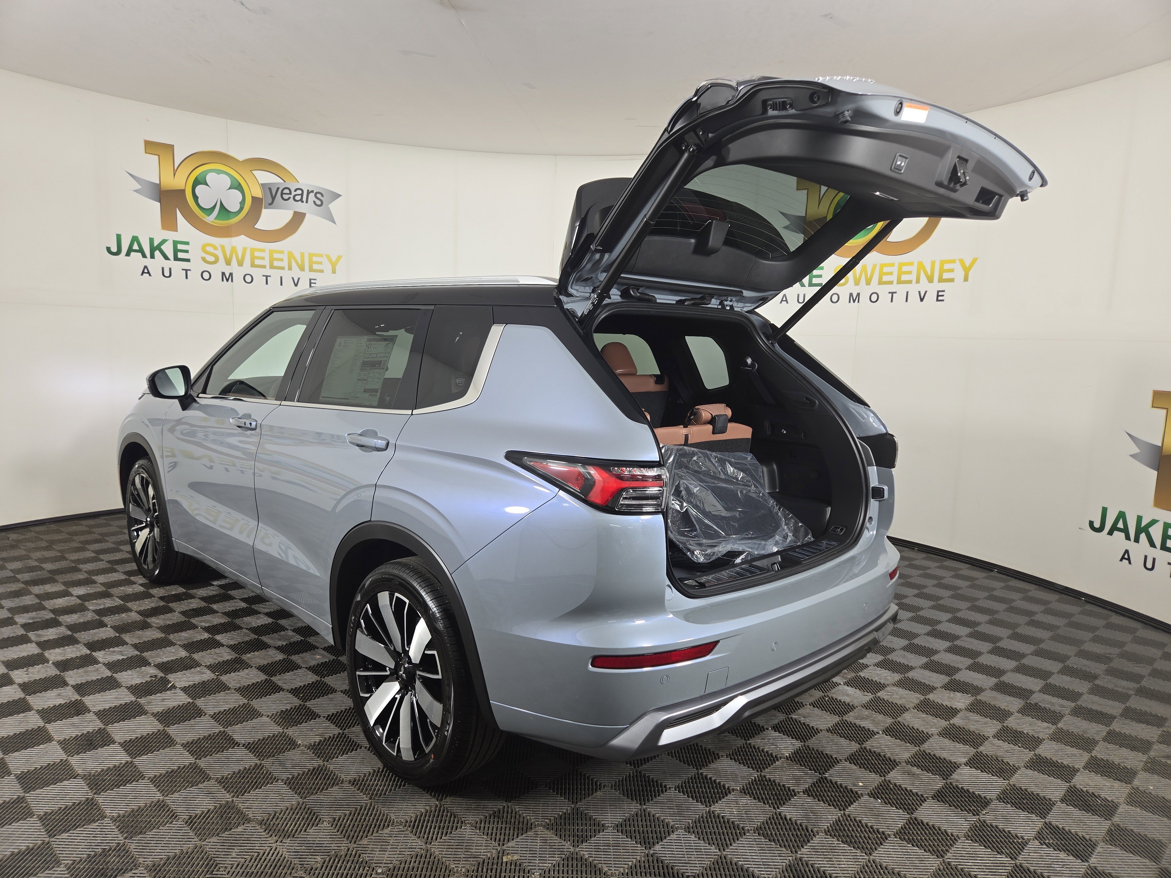 New 2026 Mitsubishi Outlander SEL image 32