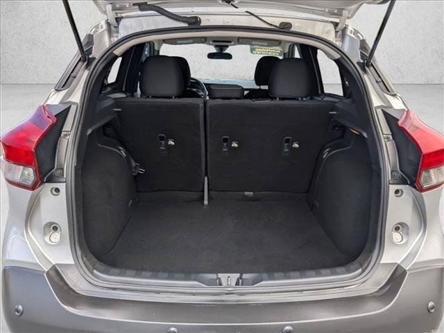 Used 2020 Nissan Kicks S FWD image 6