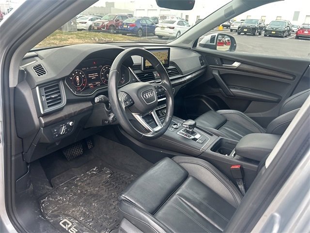 Used 2019 Audi Q5 Prestige w/ Prestige Package image 9