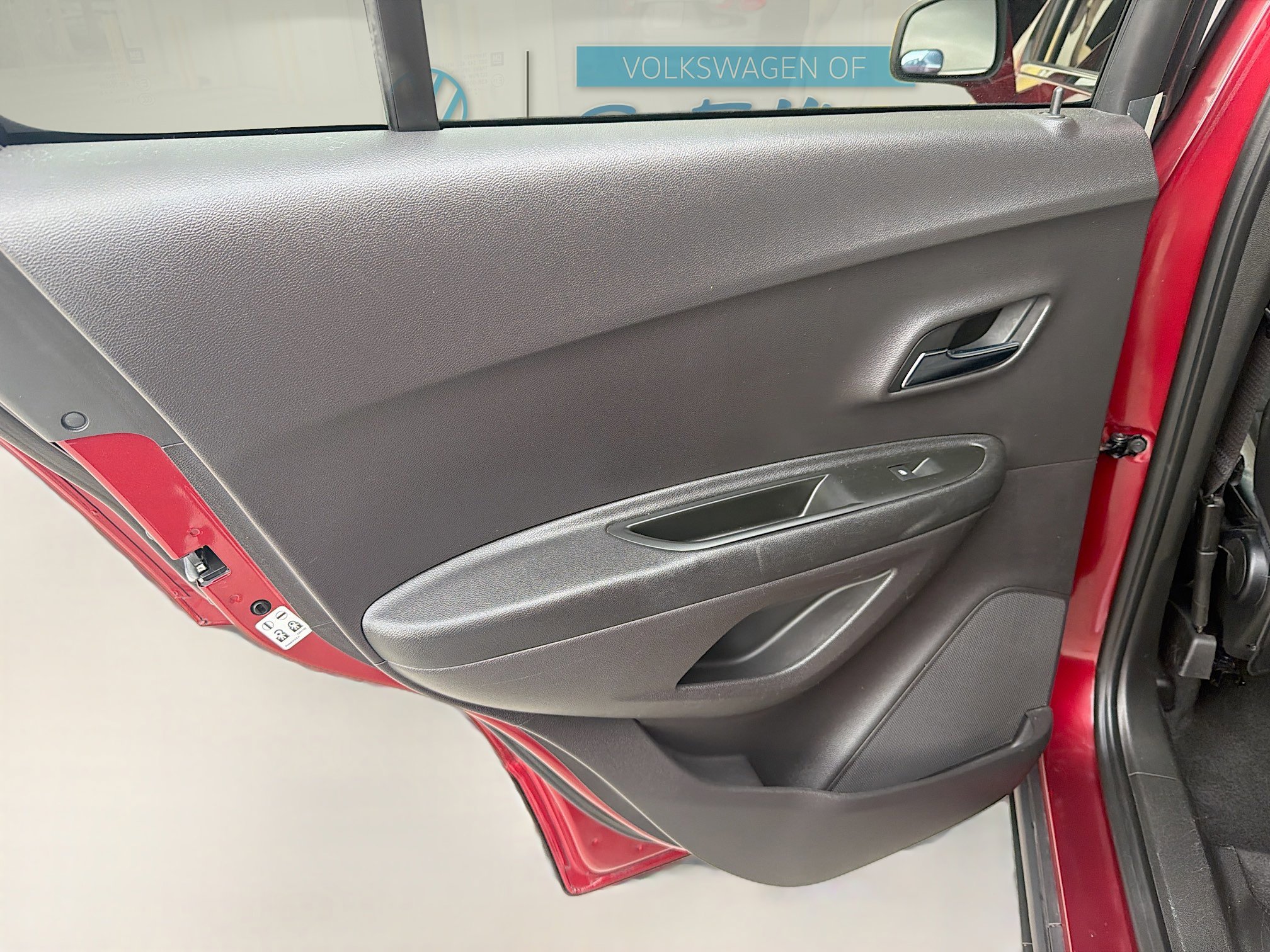 Used 2019 Chevrolet Trax LT w/ LT Convenience Package FWD image 25