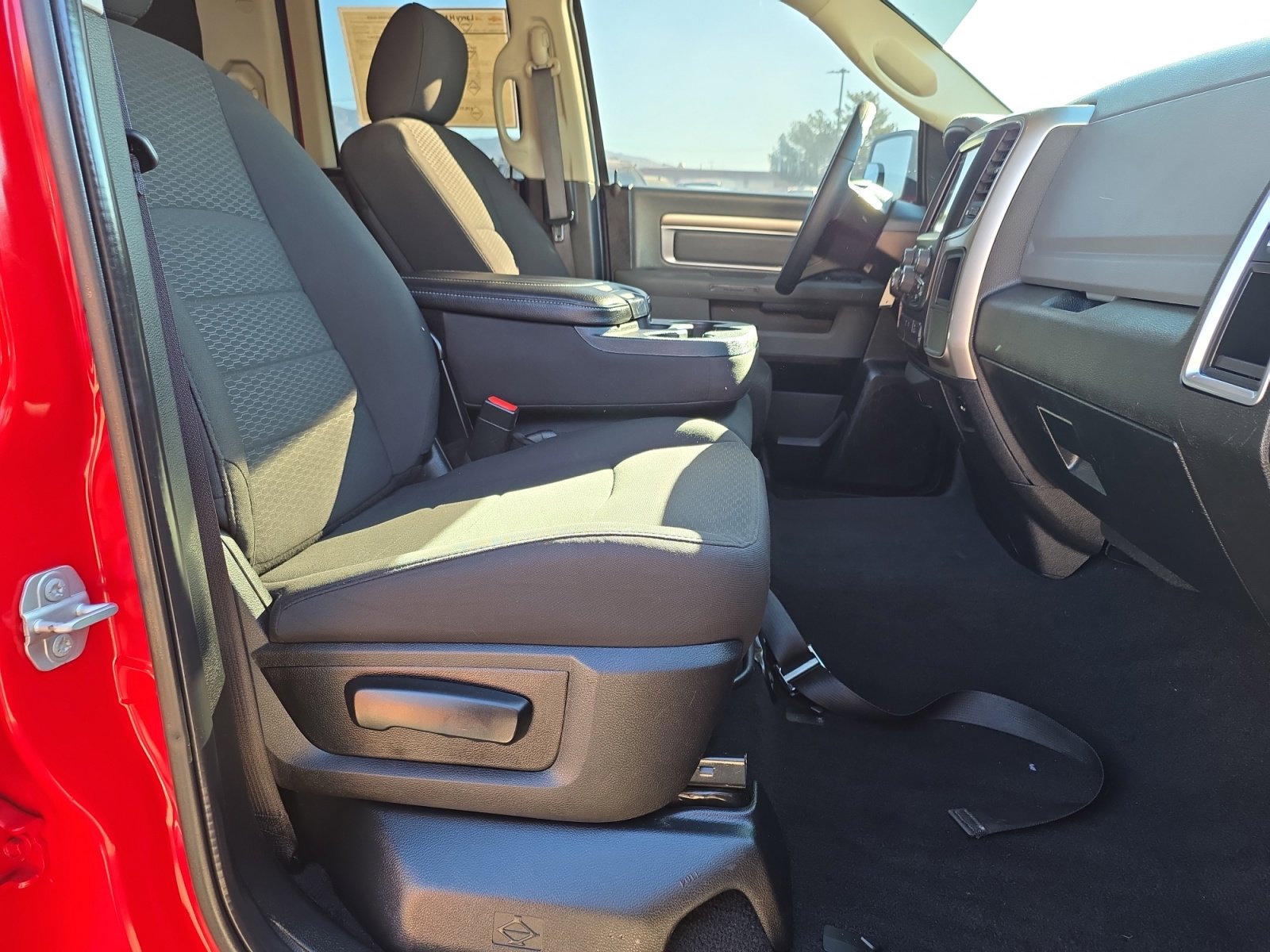 Used 2019 RAM 1500 Classic Warlock w/ Electronics Group image 28