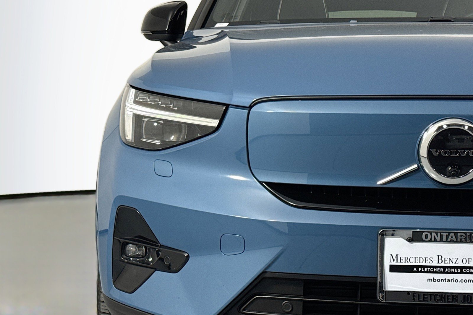 Used 2022 Volvo C40 P8 Recharge Ultimate image 13