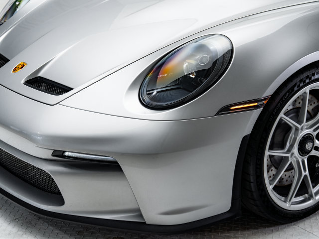 Certified 2024 Porsche 911 GT3 RWD image 39