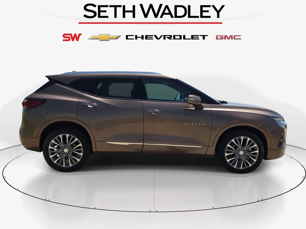 Used 2019 Chevrolet Blazer Premier w/ Driver Confidence II Package AWD/4WD image 8