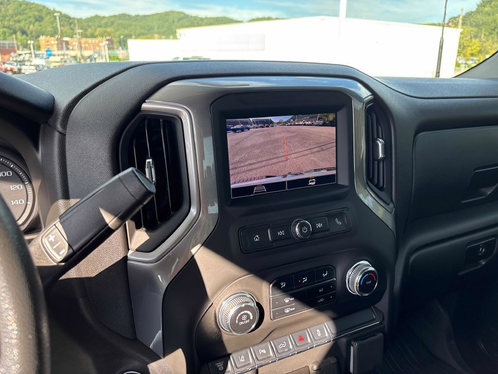 Used 2025 GMC Sierra 2500 Pro w/ 1SA Pro Safety Plus Package AWD/4WD image 16