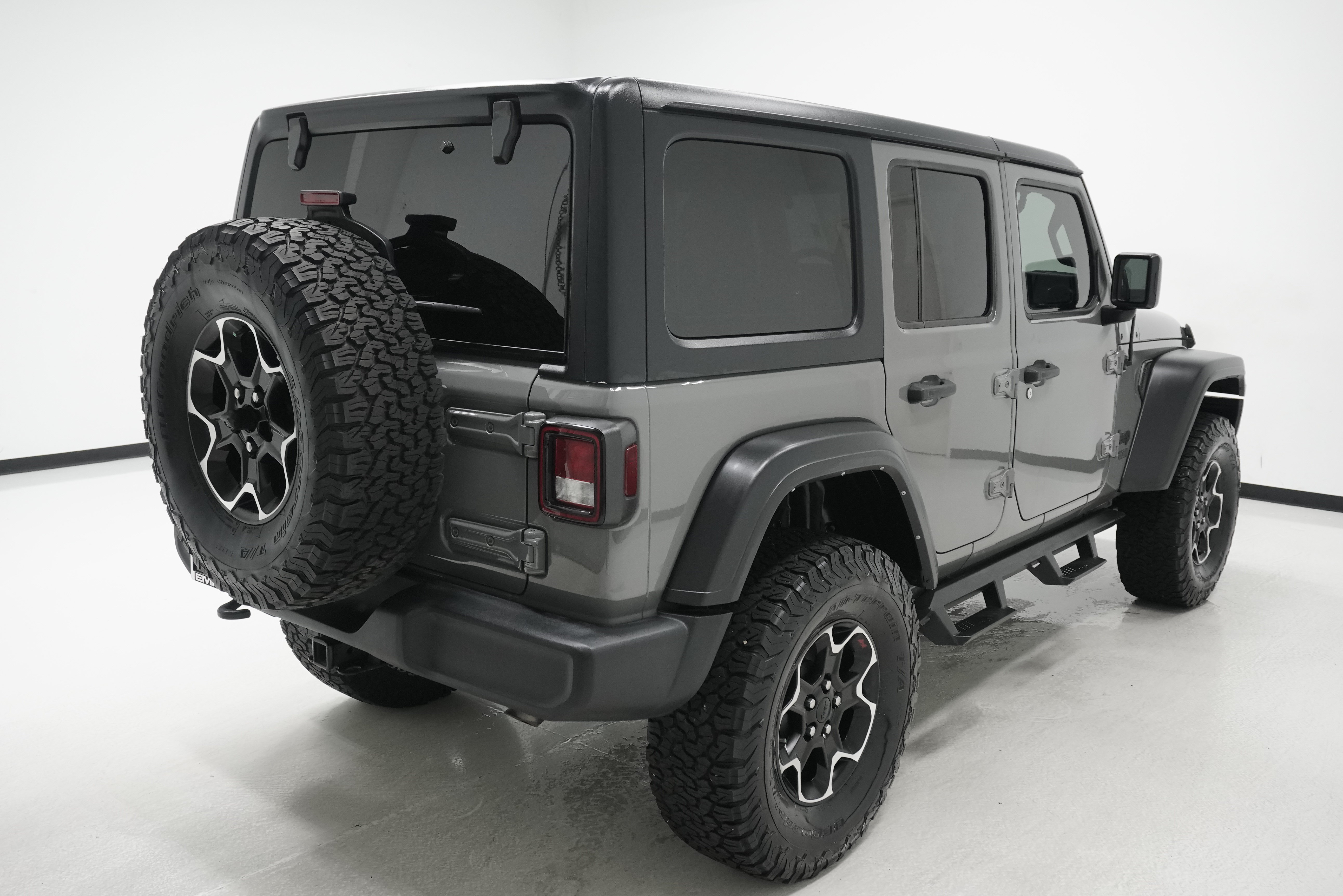 Used 2021 Jeep Wrangler Unlimited Sport AWD/4WD image 4