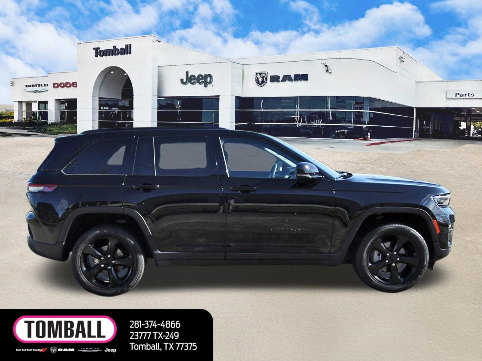Used 2023 Jeep Grand Cherokee Limited w/ Black Appearance Package image 8