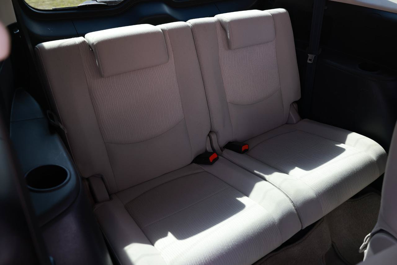 Used 2008 MAZDA MAZDA5 Sport FWD image 26