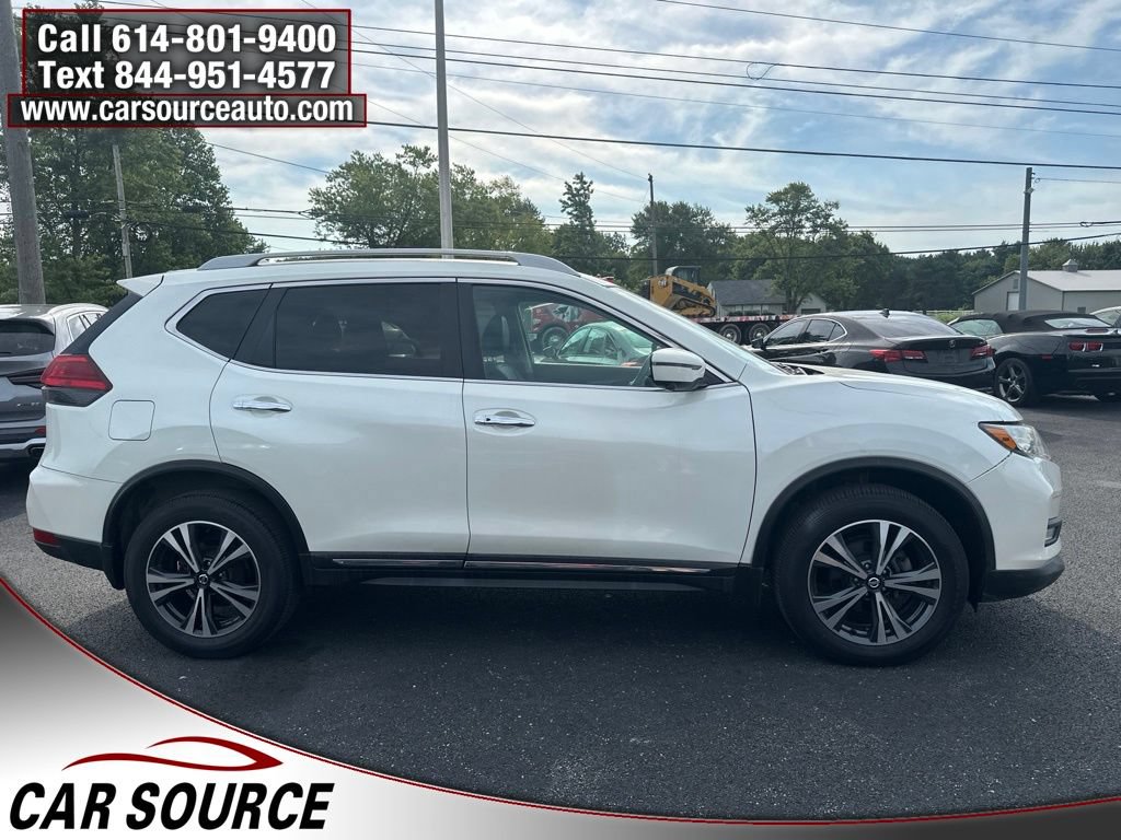Used 2017 Nissan Rogue SL w/ SL Premium Package AWD/4WD image 9