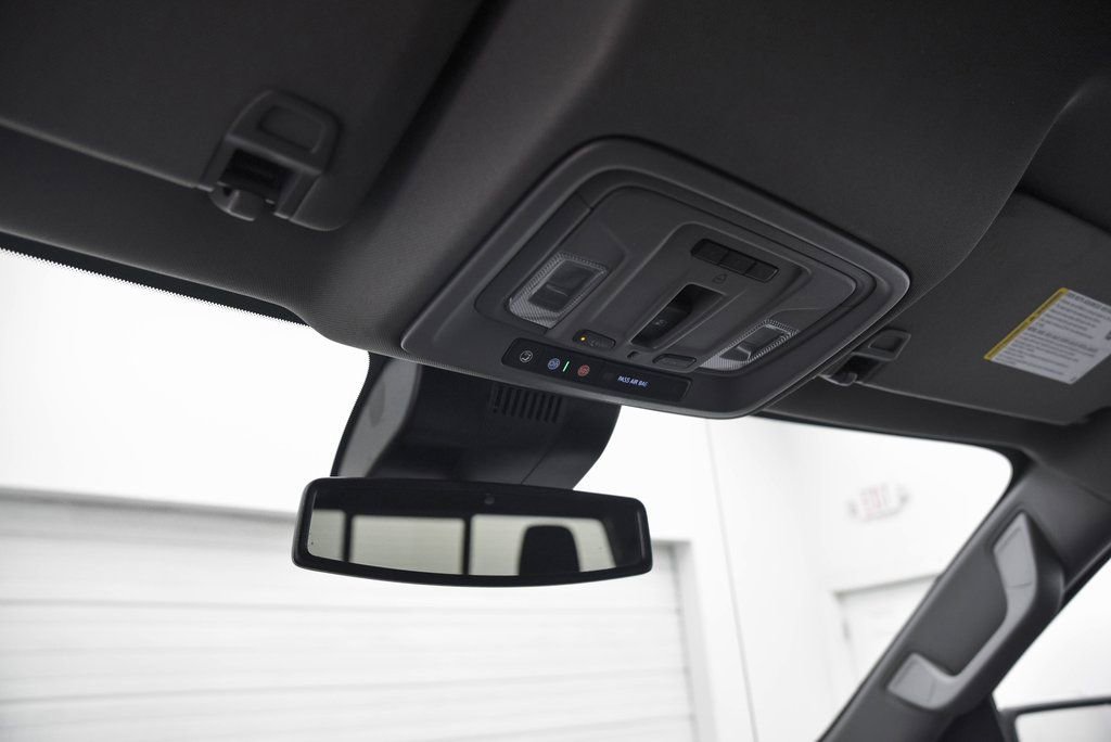 Used 2023 Chevrolet Silverado 1500 LTZ image 18