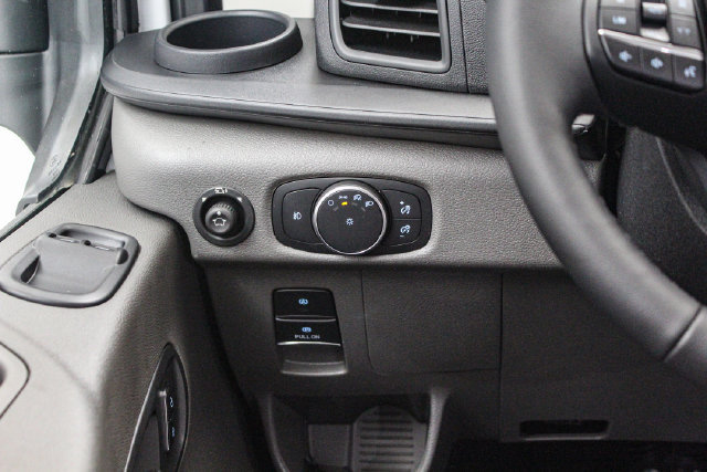 New 2026 Ford Transit 250 Low Roof RWD image 15