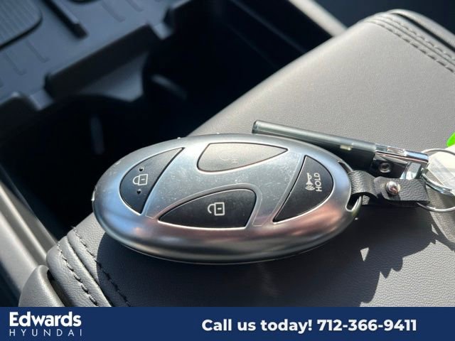 New 2025 Hyundai Santa Fe Calligraphy image 32