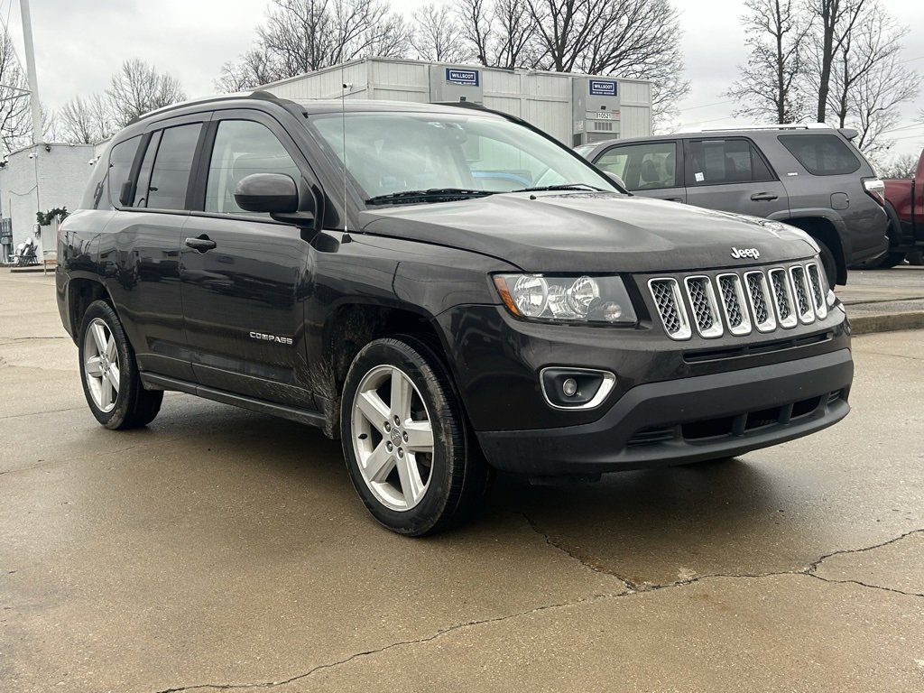 Used 2014 Jeep Compass Latitude image 4