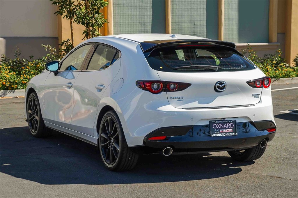 New 2025 MAZDA MAZDA3 Hatchback w/Premium Plus Pkg image 4