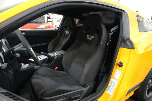 Used 2013 Ford Mustang Boss 302 w/ Boss 302 Accessory Pkg image 21