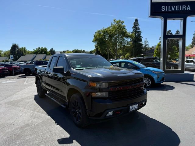 Used 2021 Chevrolet Silverado 1500 Custom w/ LPO, Dark Essentials Package RWD image 3