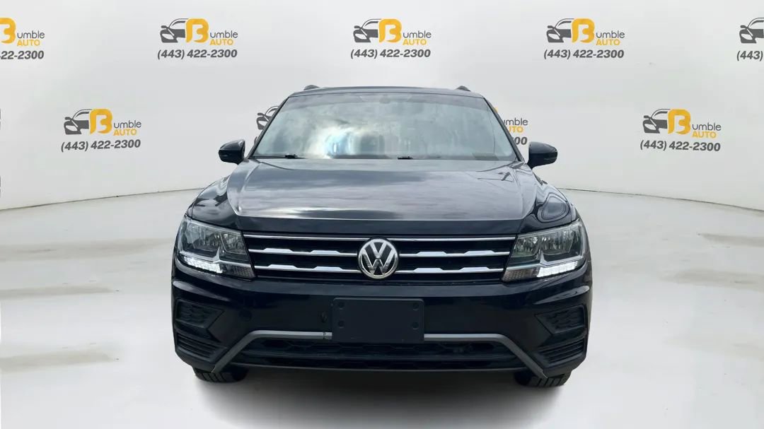 Used 2018 Volkswagen Tiguan SE w/ Panoramic Sunroof Package AWD/4WD image 2