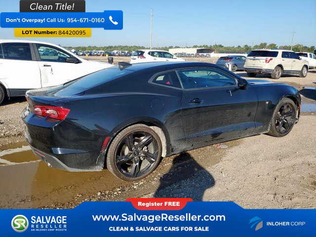 Used 2020 Chevrolet Camaro LT image 4