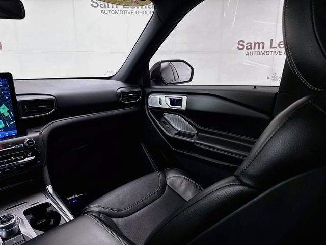Used 2020 Ford Explorer ST w/ ST Street Pack AWD/4WD image 24