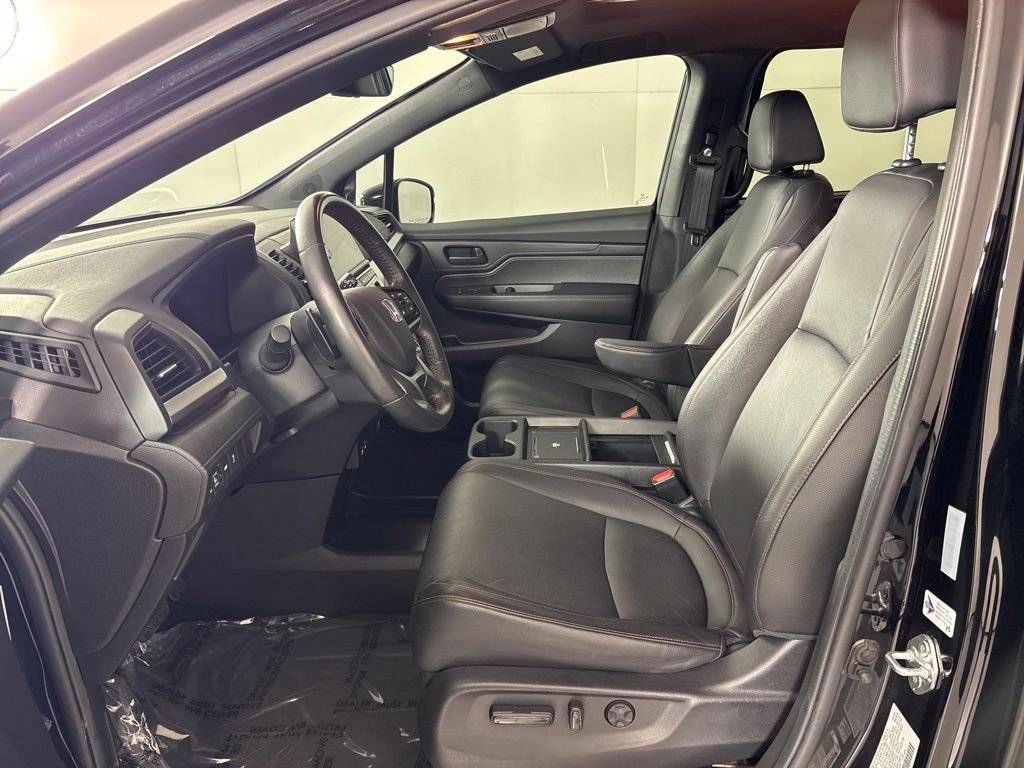 Used 2025 Honda Odyssey Sport-L image 25