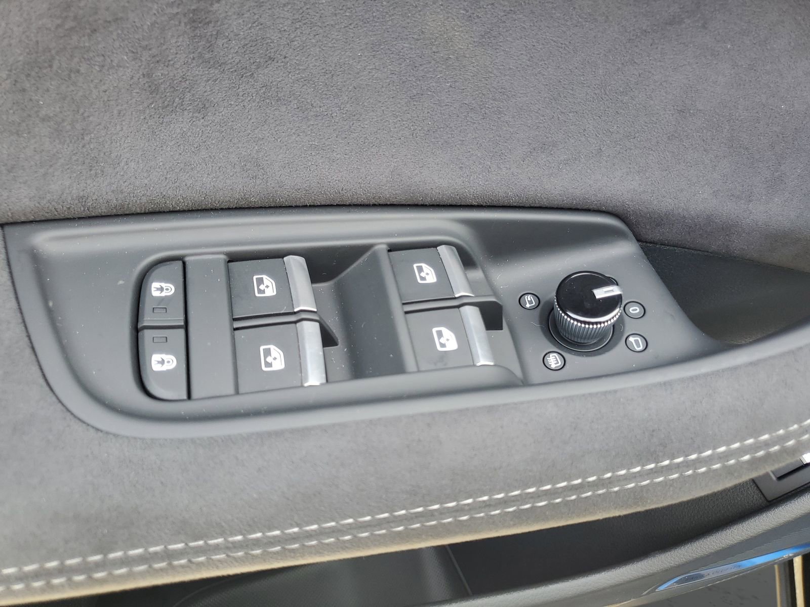 New 2026 Audi RS Q8 performance image 20