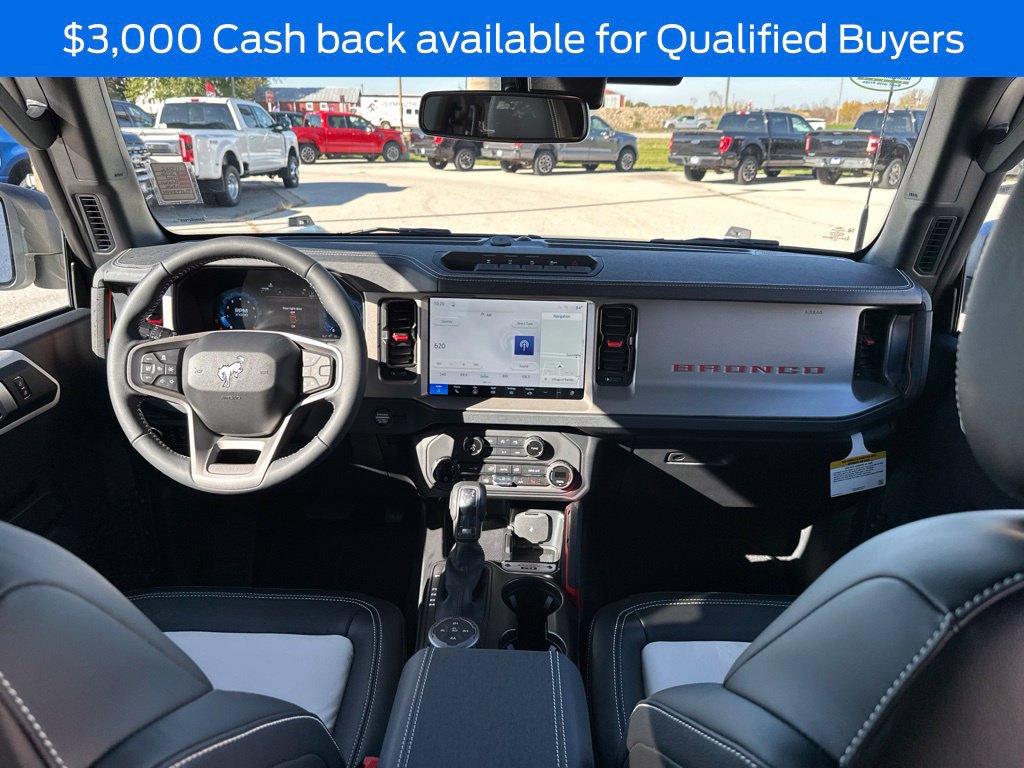 New 2026 Ford Bronco Outer Banks w/ Sasquatch Package AWD/4WD image 21