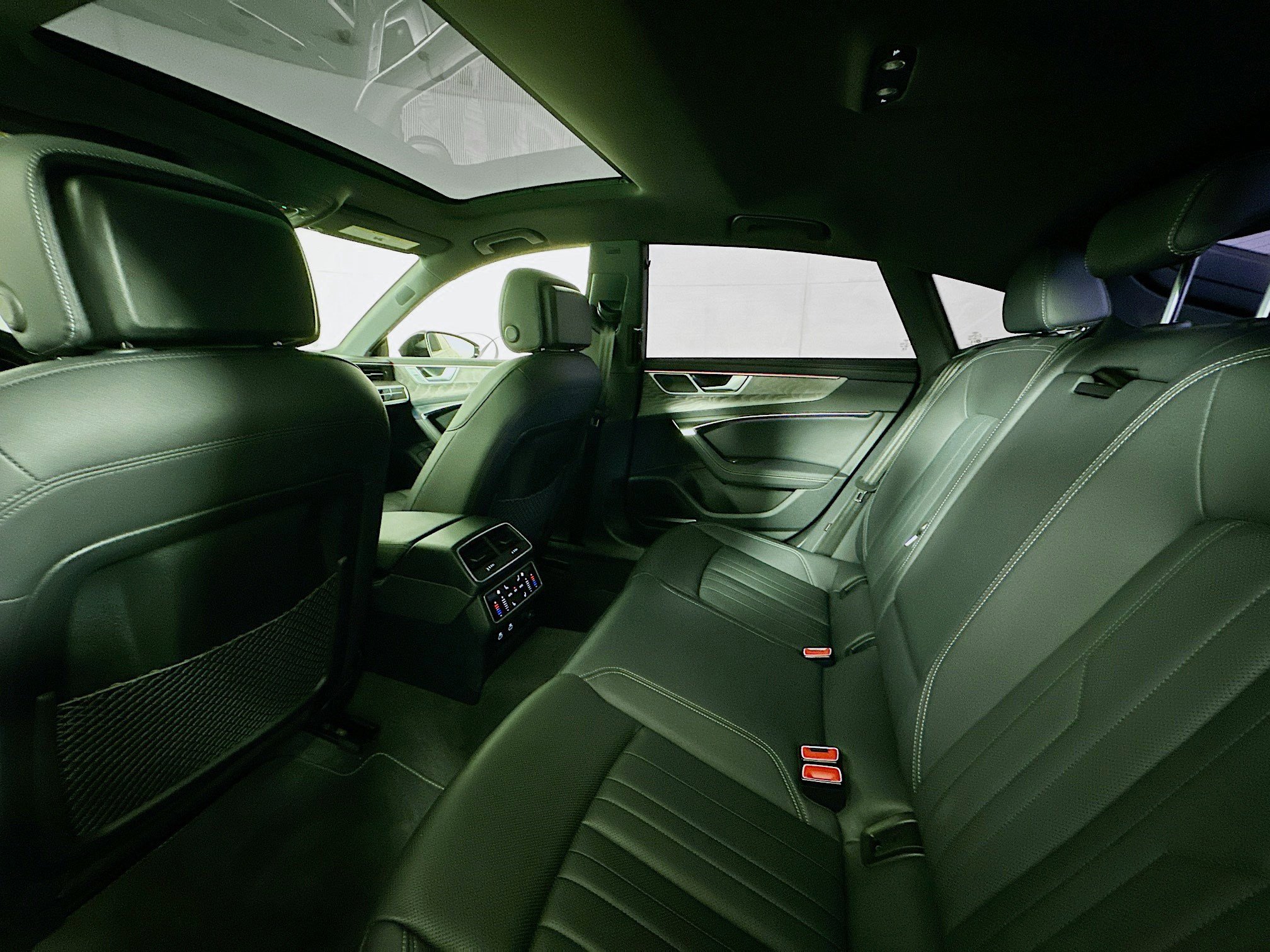 Used 2024 Audi A7 3.0T Premium Plus w/ Premium Plus Package AWD/4WD image 24