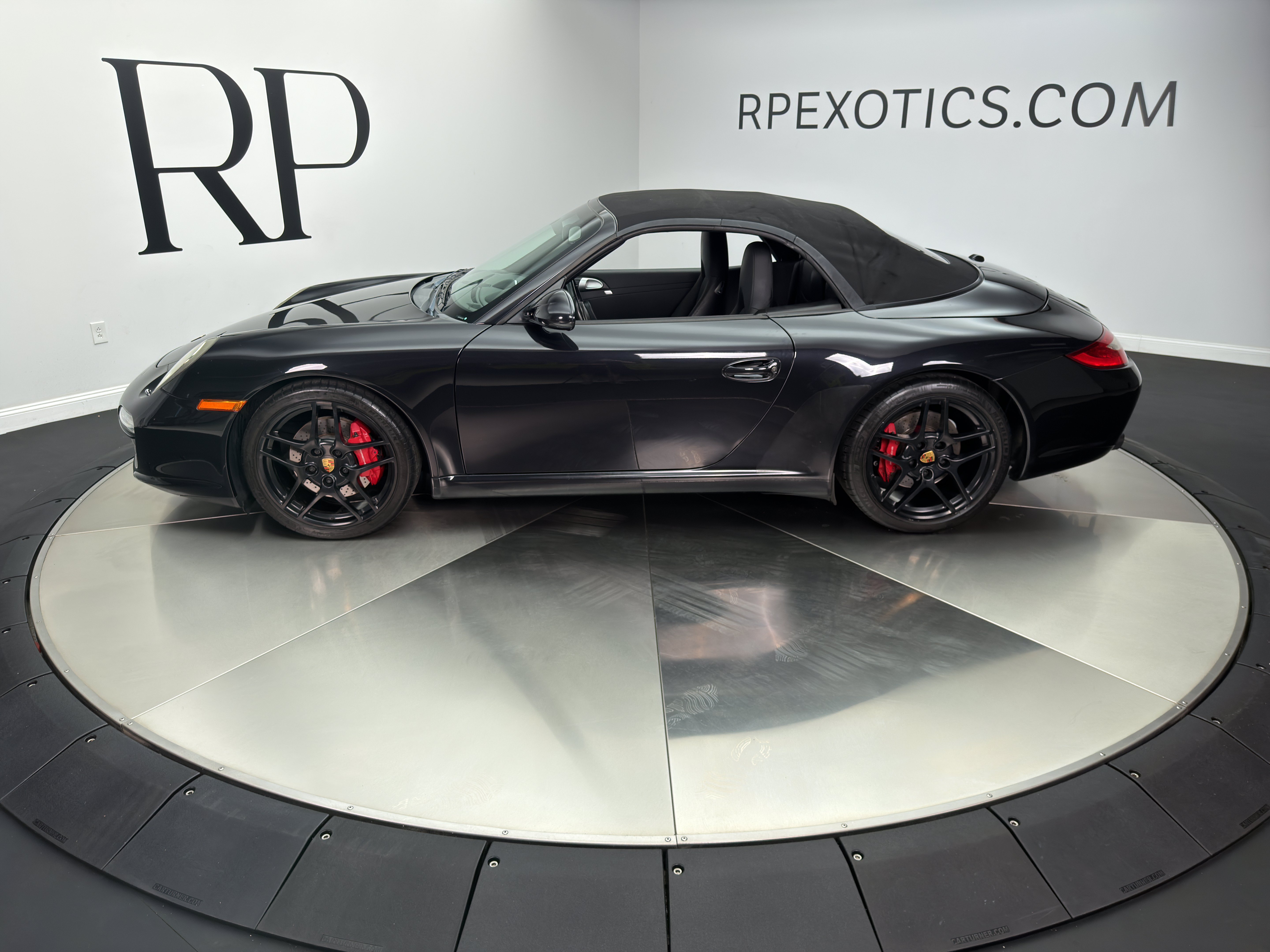 Used 2010 Porsche 911 Carrera S RWD image 13