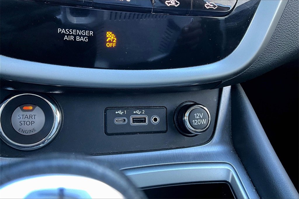 Used 2019 Nissan Murano SV image 16