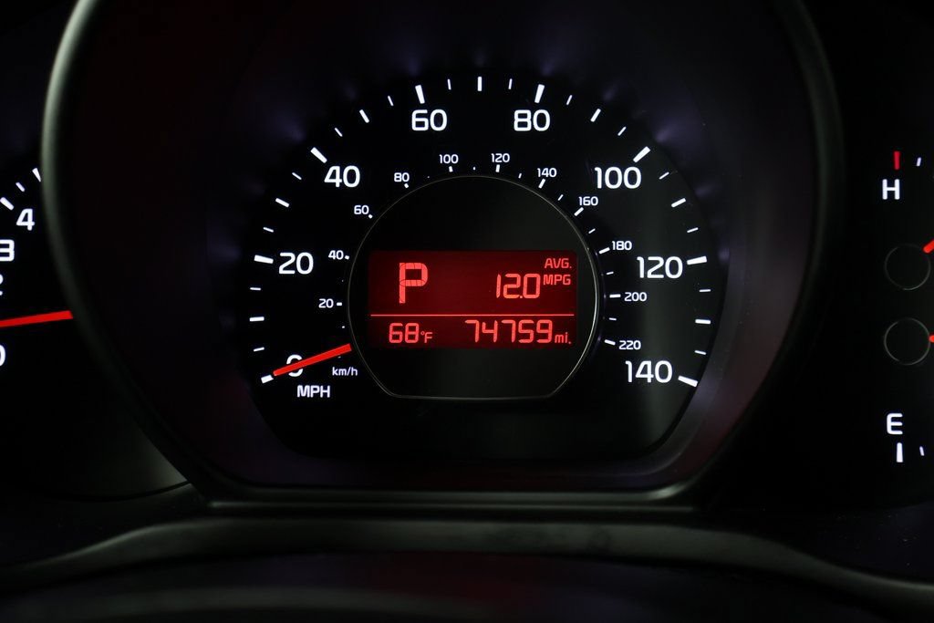 Used 2016 Kia Soul + w/ Eco Package FWD image 17