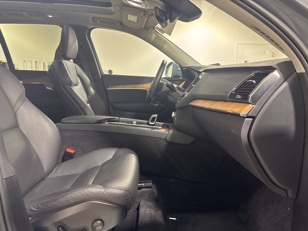 Certified 2023 Volvo XC90 B6 Plus w/ Protection Package Premier AWD/4WD image 29