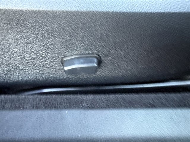 Used 2012 Chrysler 200 Touring image 36