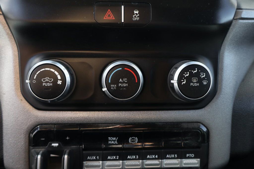 Used 2020 RAM 3500 Tradesman w/ Chrome Appearance Group image 36