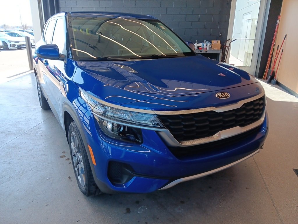 Used 2021 Kia Seltos LX image 1