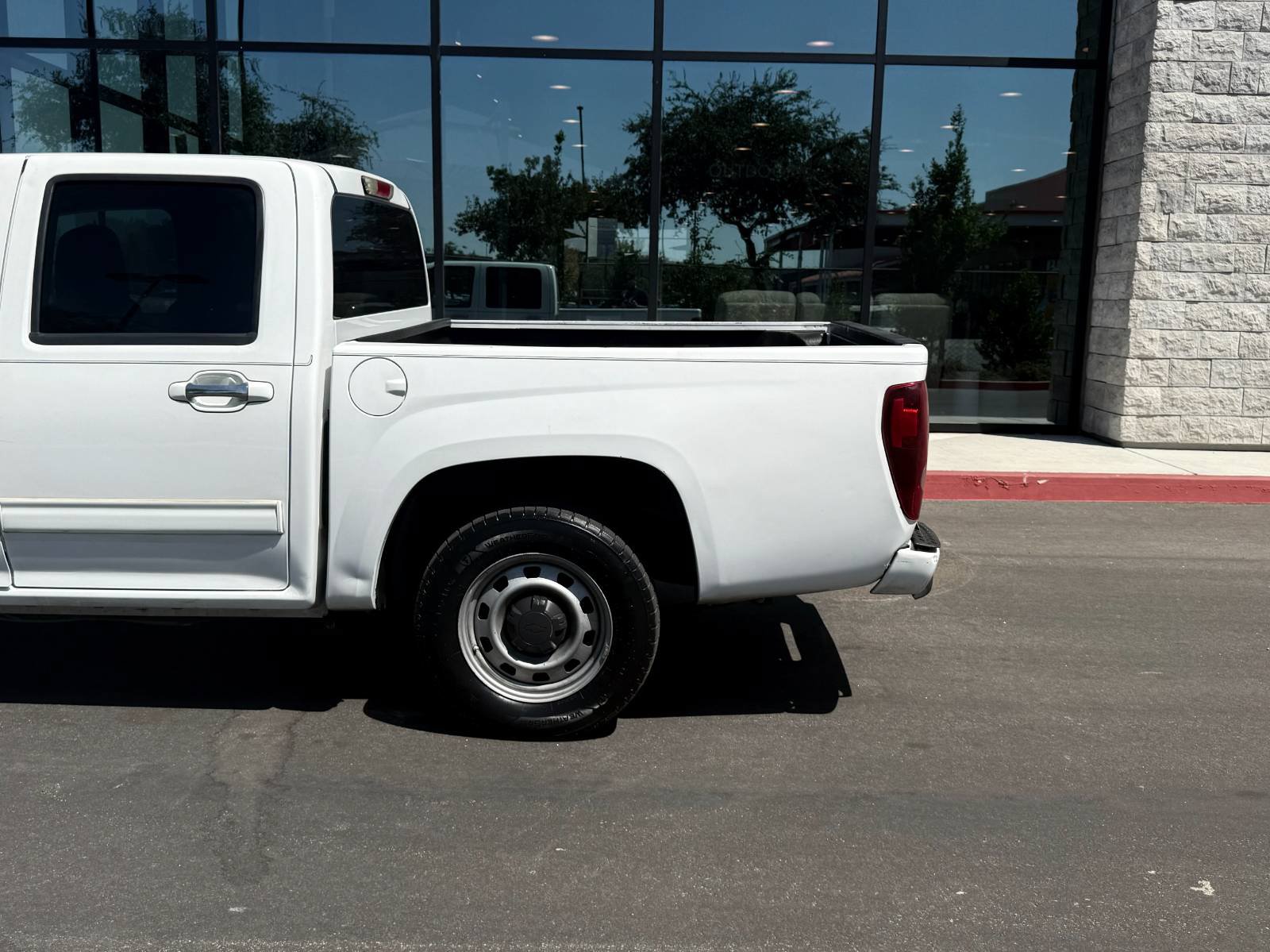 Used 2010 Chevrolet Colorado LT RWD image 10