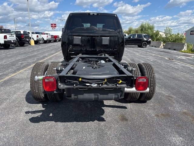 Used 2025 RAM 3500 Tradesman w/ Safety Group image 4
