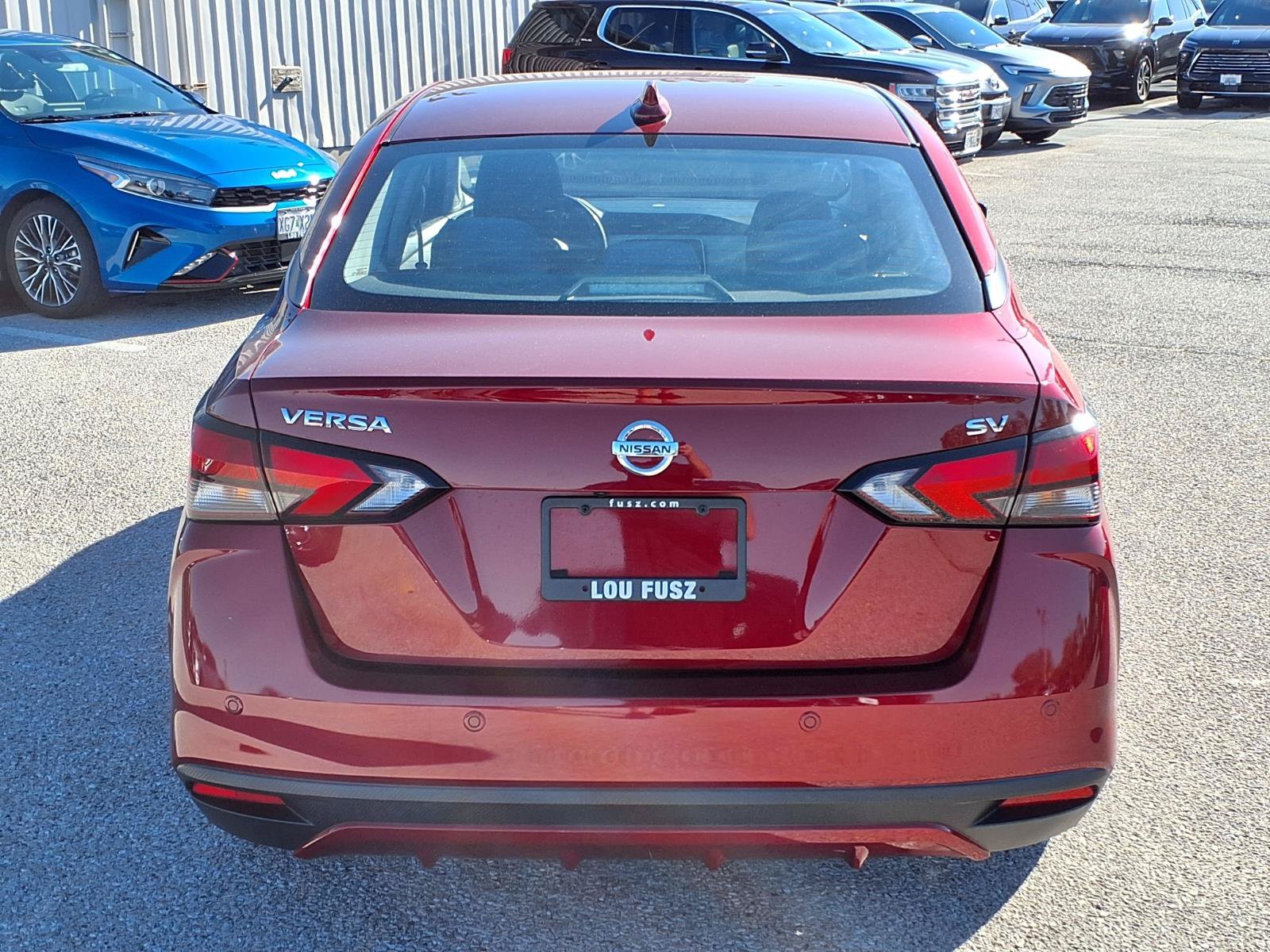 Used 2021 Nissan Versa SV FWD image 29