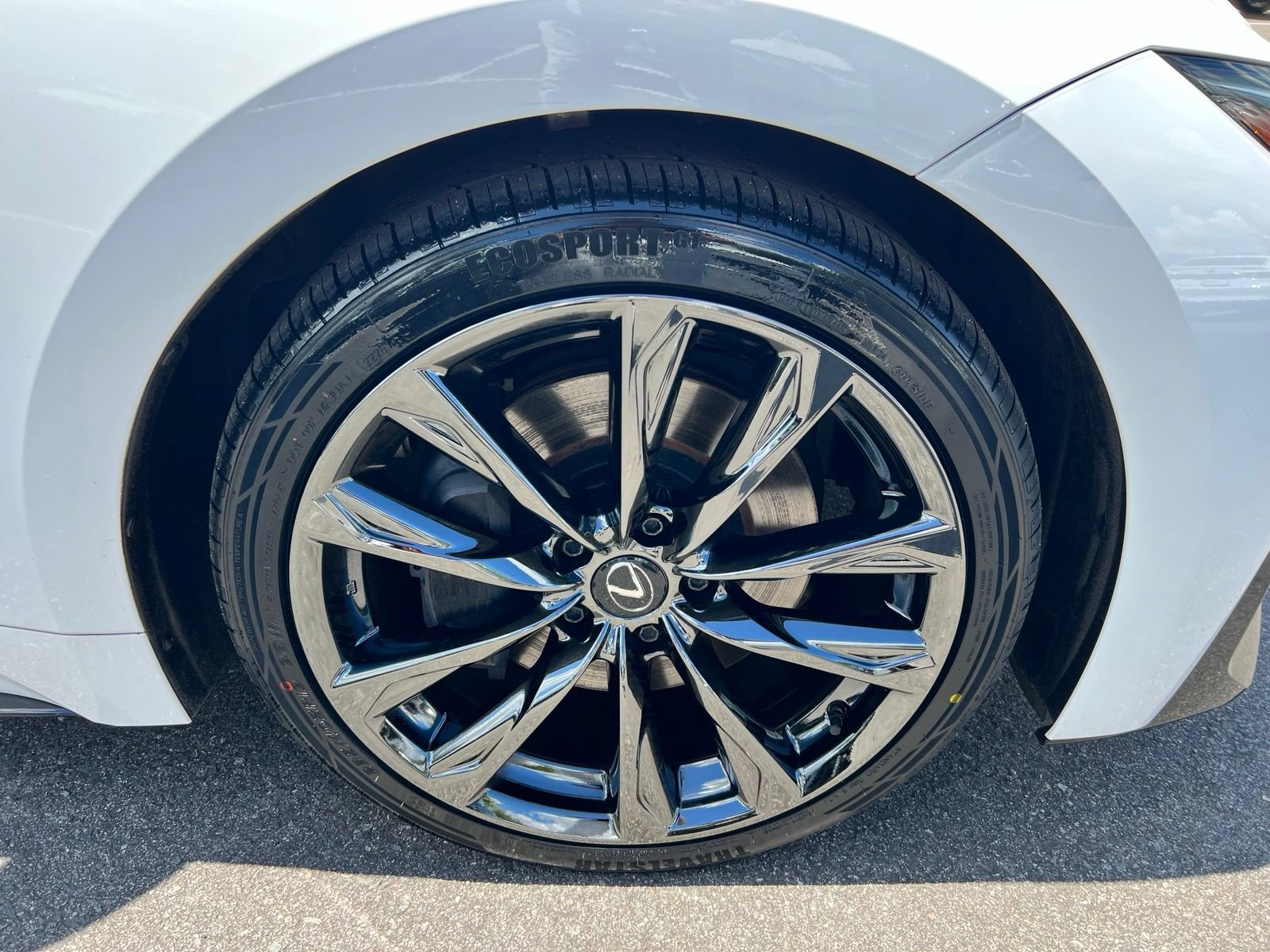 Used 2025 Lexus IS 350 F Sport w/ Navigation Package RWD image 13