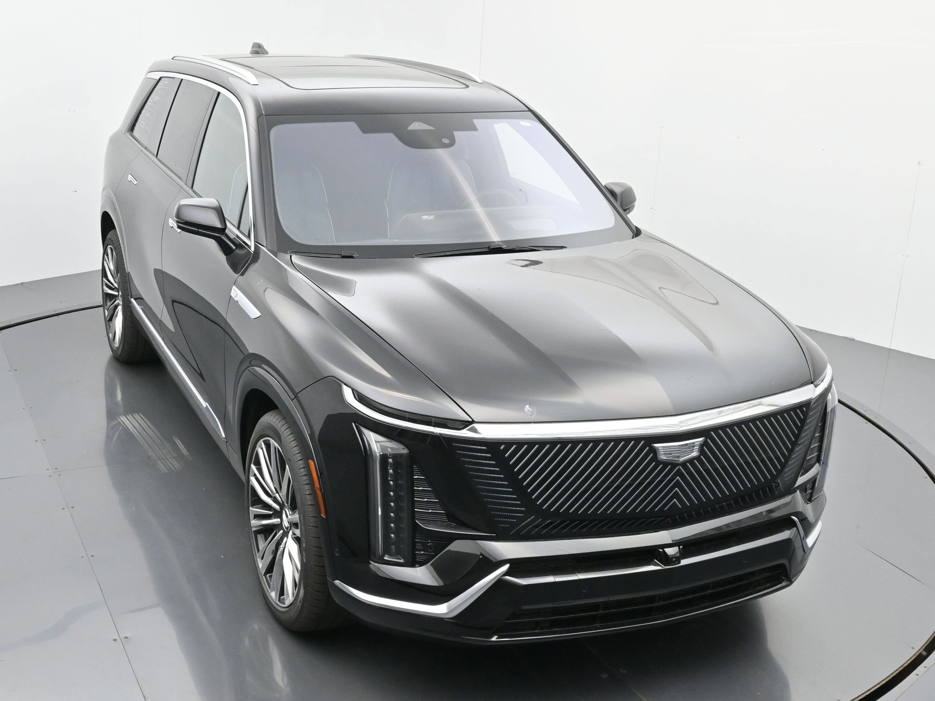 New 2026 Cadillac Vistiq Premium Luxury w/ LPO, Floor Liner Package image 30